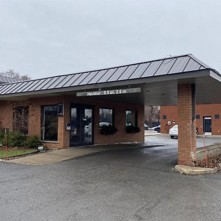 Motel Ideal Ste-Rose Laval Exterior foto