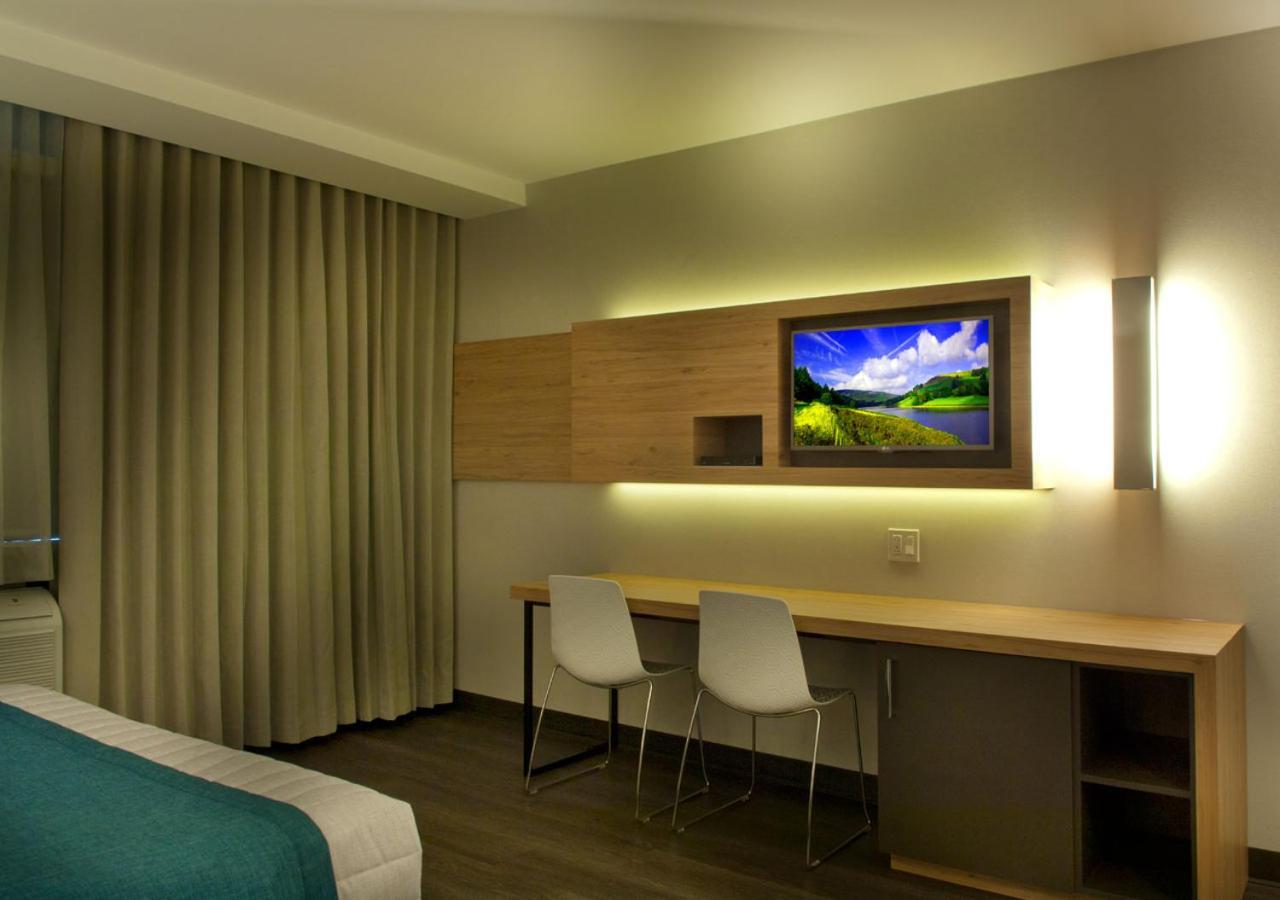 Motel Ideal Ste-Rose Laval Exterior foto