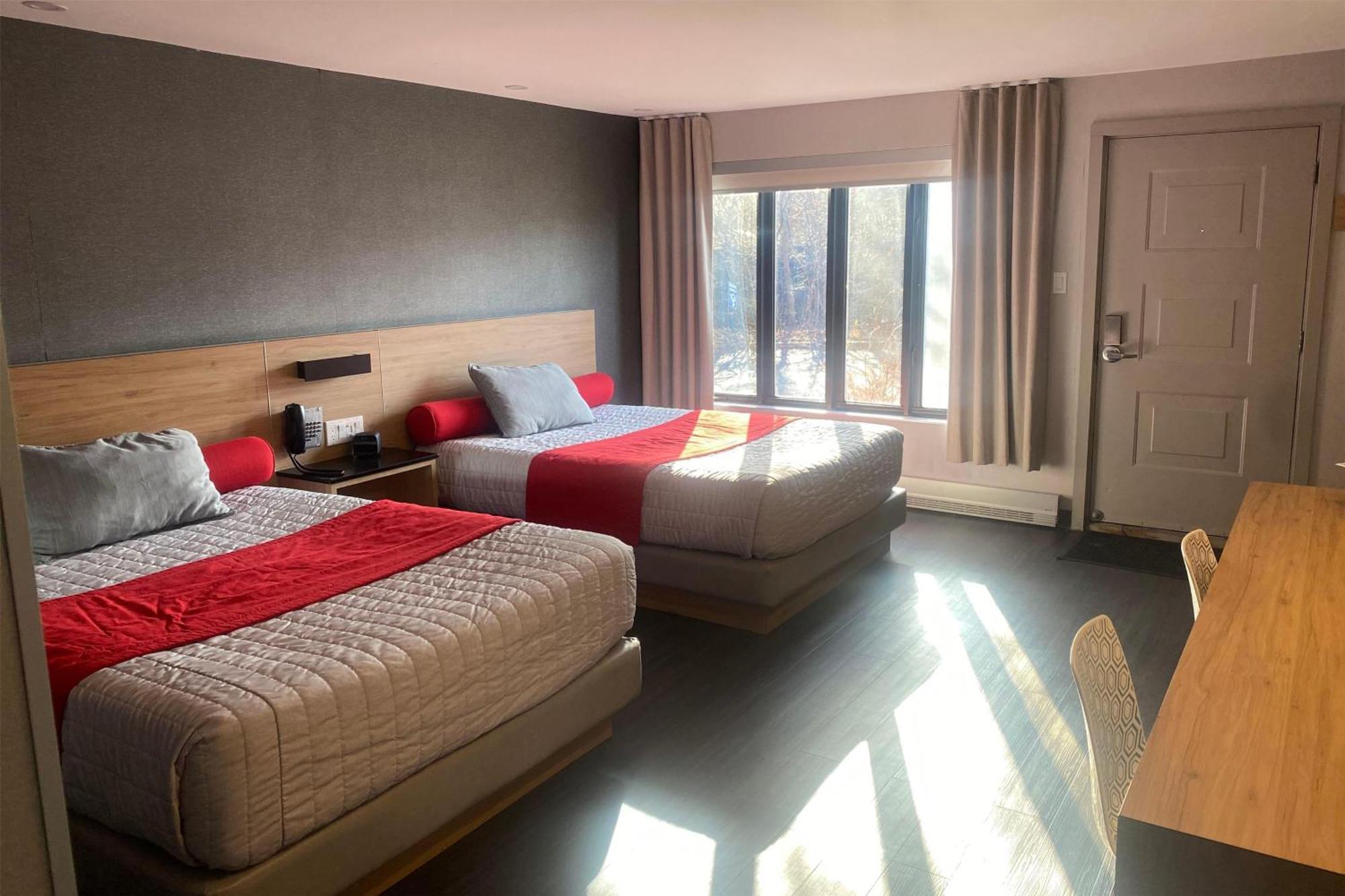 Motel Ideal Ste-Rose Laval Exterior foto