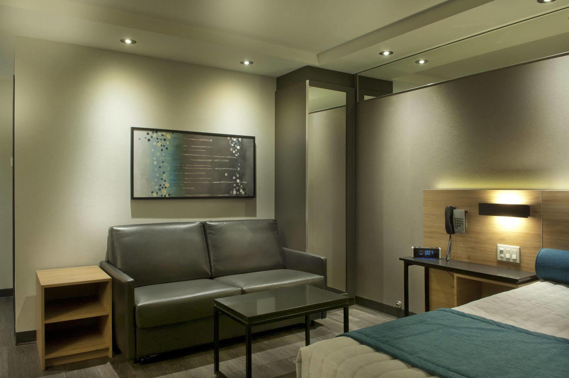 Motel Ideal Ste-Rose Laval Exterior foto